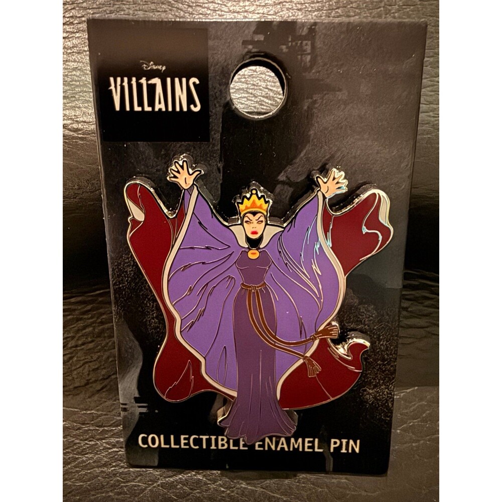 Disney Villains Evil Queen Pin